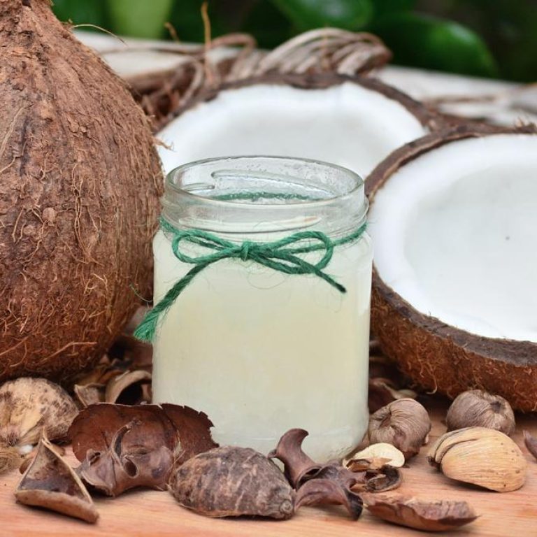 coconut-preparation-067c5f56655943fb9a148a91ffbb1731