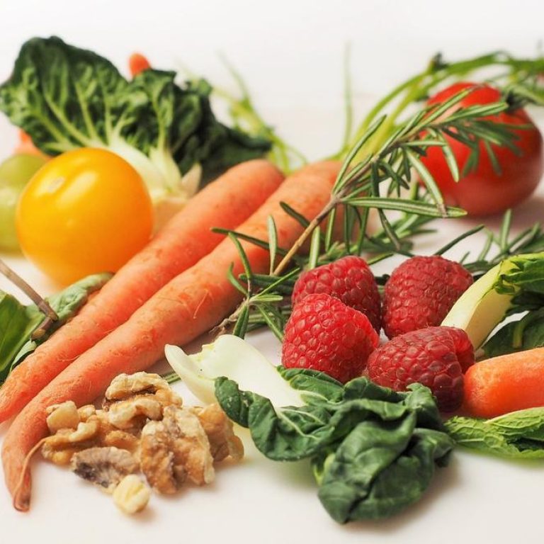 healthy-food-c7a4b97278c6470385ab96e1842cff85