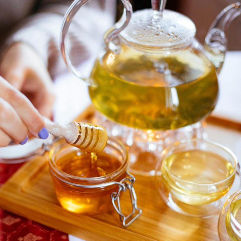 herbal-tea-3f83127fecbd4a1fb14c52d335ca8455