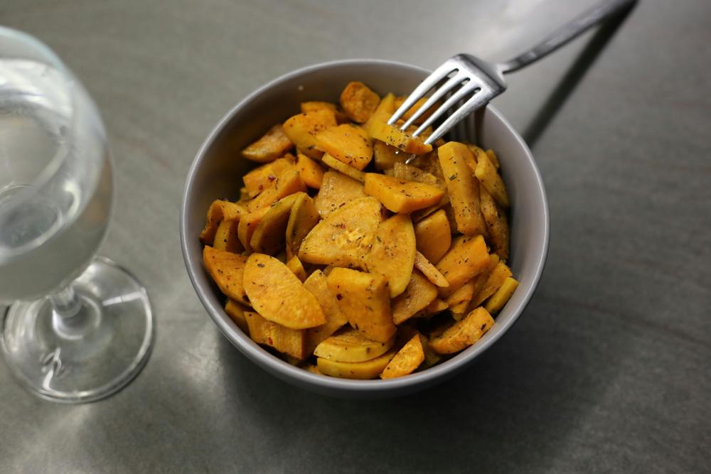 sweet potato preparation-985e940926c94fd08aeed27a621845bd.jpg sweet potato preparation